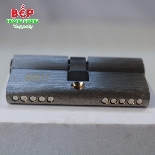 Hafele 916.95.116 ruột khóa 2 đầu chìa, 65mm, chất liệu đồng thau, chống khoan và dễ lắp đặt.