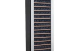 Tủ ướp rượu vang Kadeka KS194TR