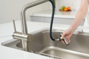 Dây rút vòi rửa bát nóng lạnh Konox Volta Nickel có dây rút