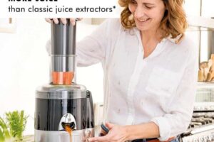 Ảnh thực tế máy ép trái cây Magimix 18081EB Juice Expert 3