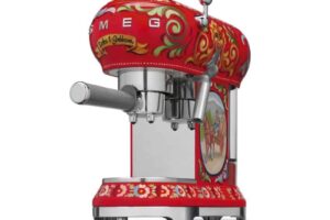 Máy pha cafe Smeg Dolce Gabbana ECF01DGEU Sicily tình yêu của tôi