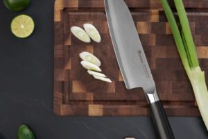 Ảnh dao đa năng thép Nhật Konox Damascus Eiko Series 7″ Santoku