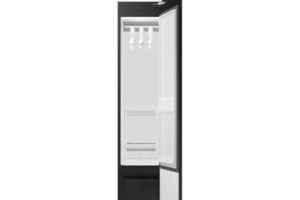 anh tu cham soc quan ao thong minh samsung df18cb8600ersv